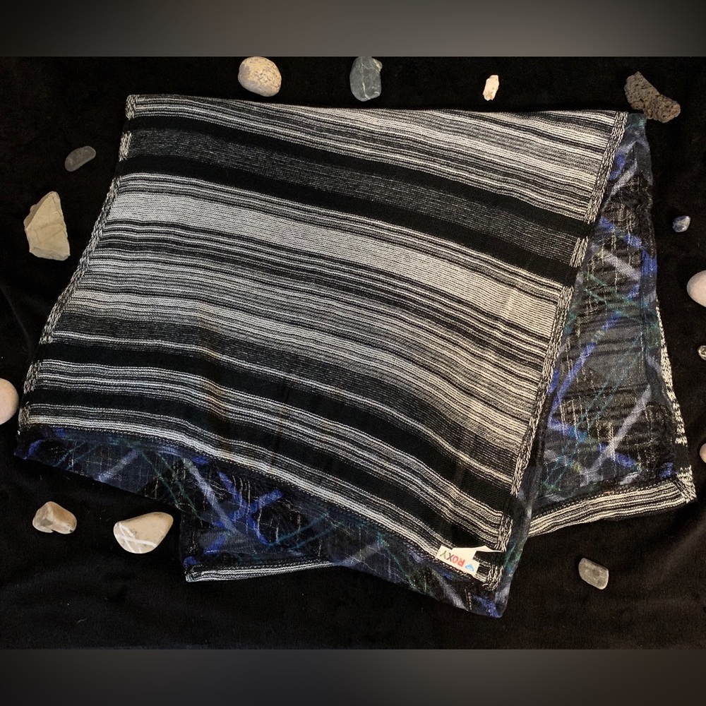 Roxy - Mixed Material Plaid And Striped Infinity Scarf